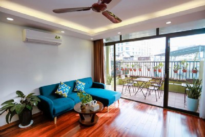 *Beautiful Modern Two Bedroom Property Rental in Center of Hoan Kiem District, Amazing Balcony*